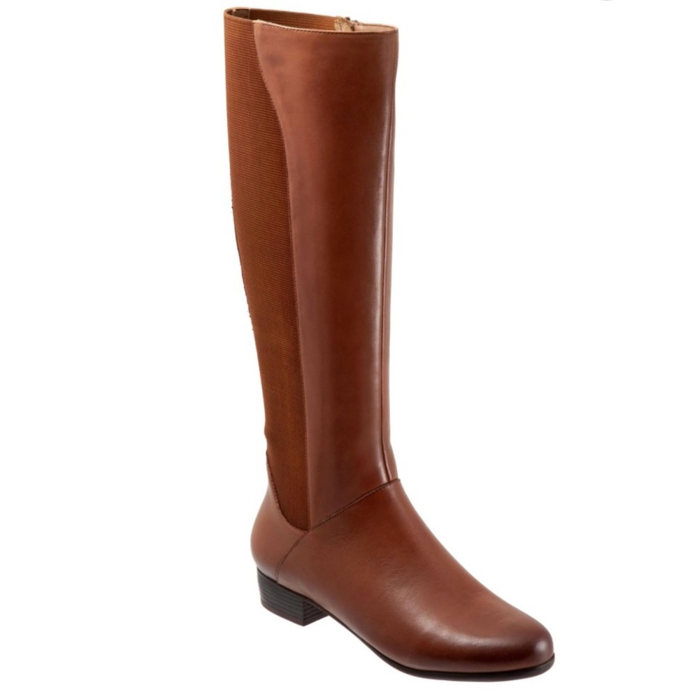 NIB Trotters Women's Misty Knee High Boots Brown Leather 1 1/4" Heel 9.5 Wide